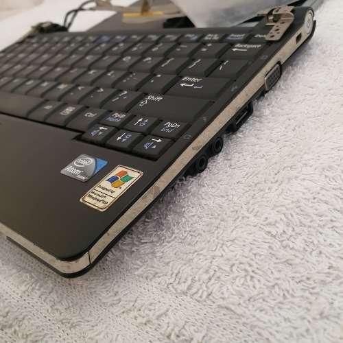 Samsung NP-NC10 Mini PC For Parts or to Rebuild | Intel Atom | 1GB DDR2 RAM | 100GB HDD (READ)