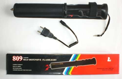 809 STUN BATON TAZER | 2.5 MILLION VOLTS ! | RECHARGEABLE