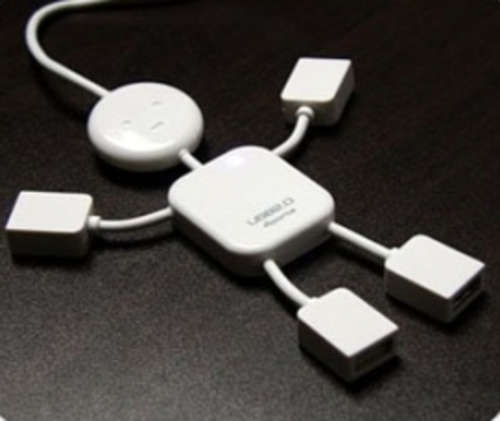 4 PORT USB HUB MAN