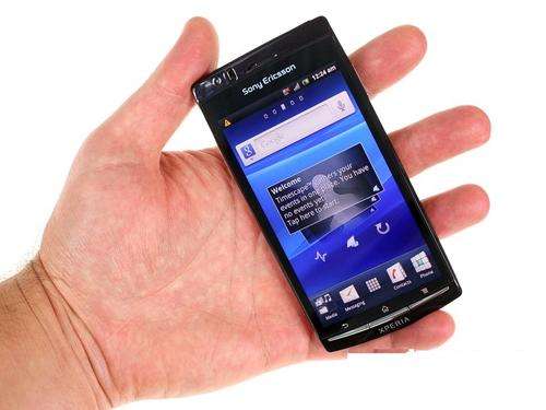 BRAND NEW SONY XPERIA ARC S- ANDROID OS