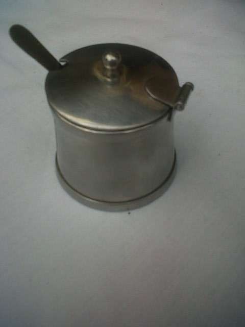 cute Mustered container