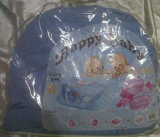 ***WOW*** TRAVEL  BED FOR BABIES 0-1 YEARS *** FIRST FOR BOB***