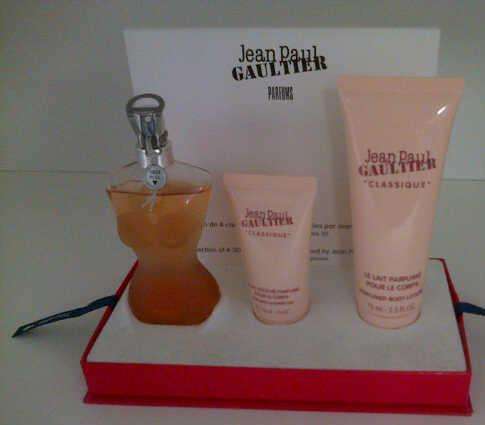 ***ORIGINAL*** JEAN PAUL GAULTIER PERFUME SET HAVE A LOOK