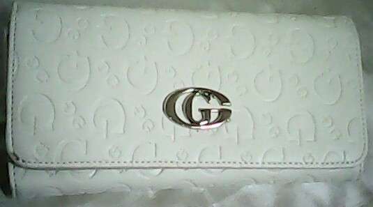 WHAT A DEAL G WALLET WHITE