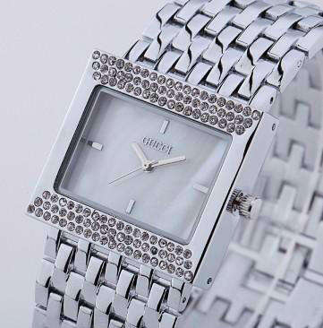 STUNNING GUCCI WATCH NOT TO BE REPEATED