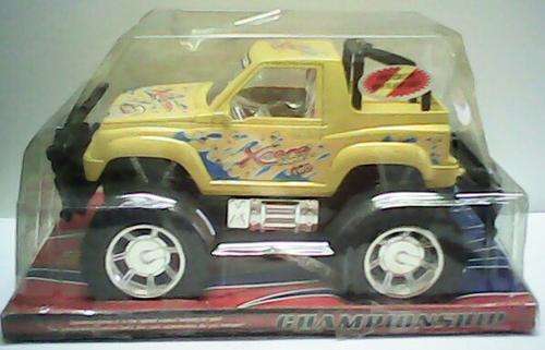 Yellow Jeep see pics for how big it is