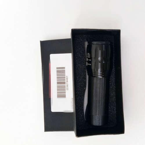 HIGH POWER CREE LED FLASHLIGHT
