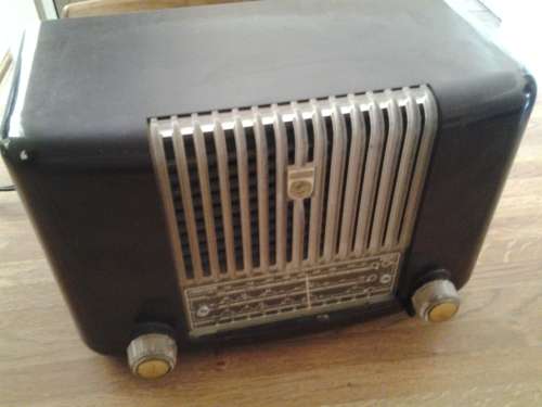 antique radio