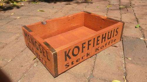 Afrikaans Koffiehuis Wooden Crates.