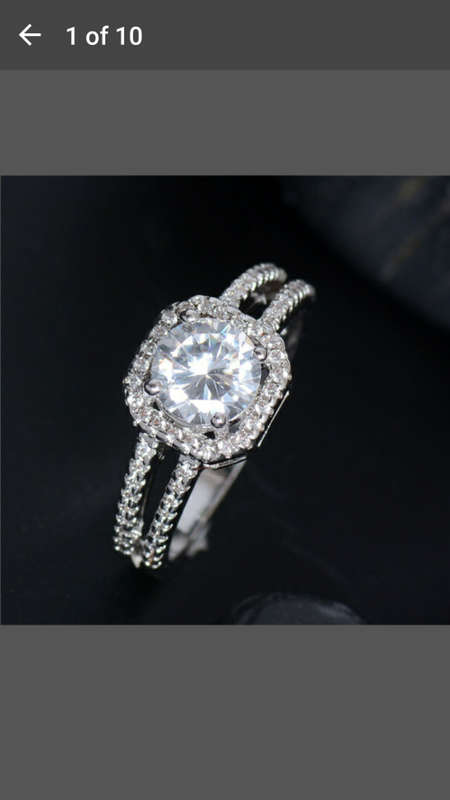 925 Sterling Silver Brilliant Cubic Zirconia Women's Finger Ring - Size 7