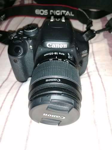 Canon 600D Camera