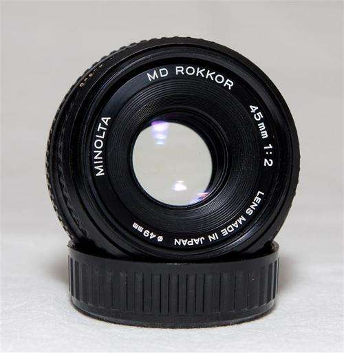 Minolta MD Rokkor 45mm F2 lens