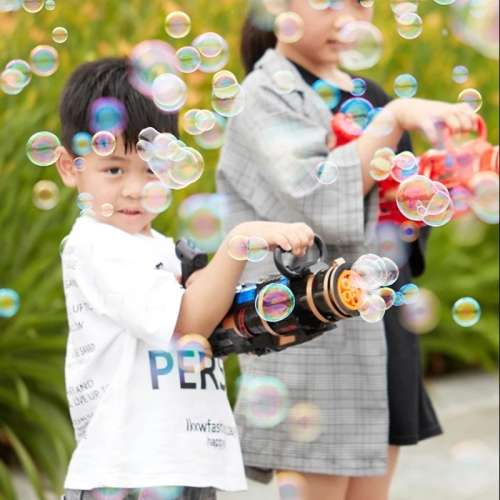 Electric bubble gun for kids gatling toy  blower soap bubble machine  automatic  summer outdoor acti