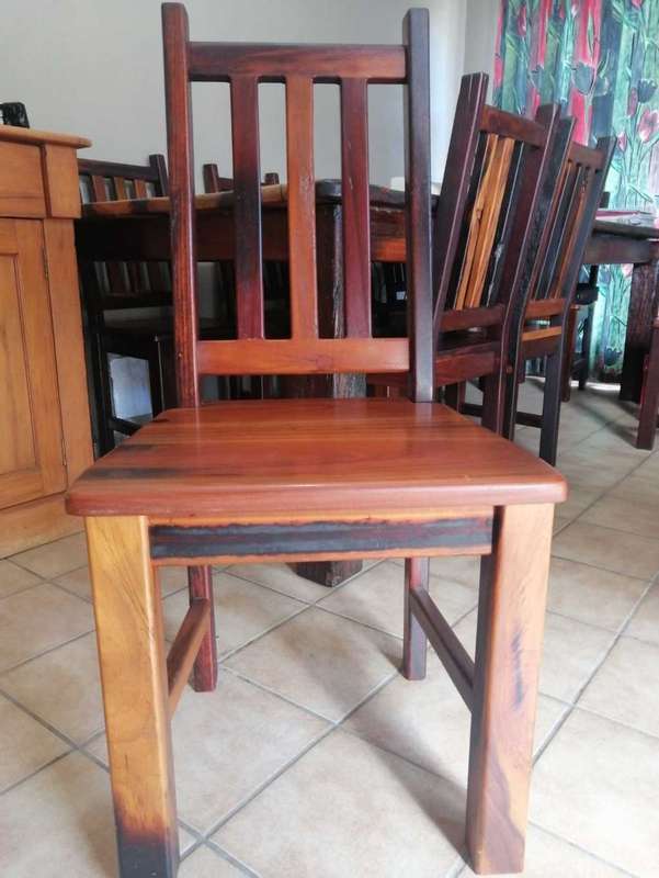 SLEEPER WOOD DINING TABLE, CHAIRS & BUFFET