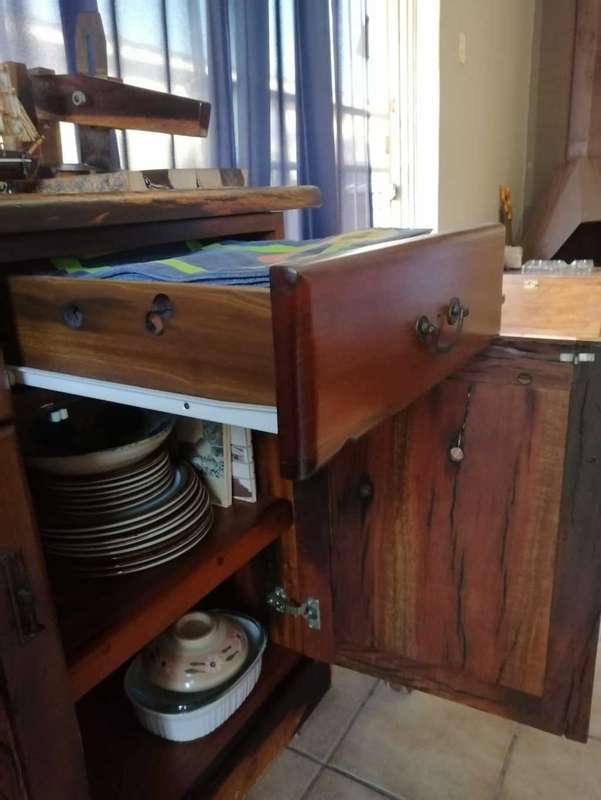 SLEEPER WOOD DINING TABLE, CHAIRS & BUFFET
