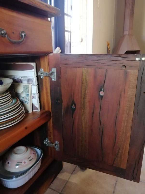 SLEEPER WOOD DINING TABLE, CHAIRS & BUFFET