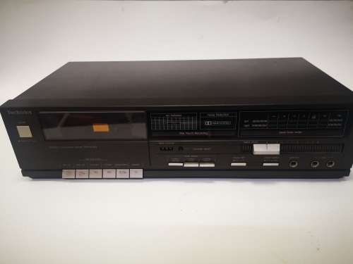 Technics vintage cassette deck
