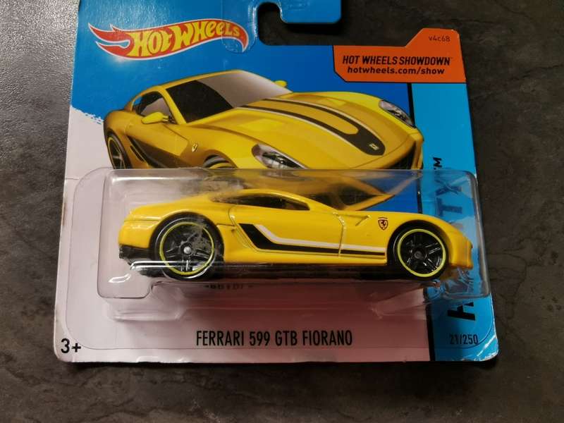 Hot Wheels Ferrari 599 GTB Fiorano