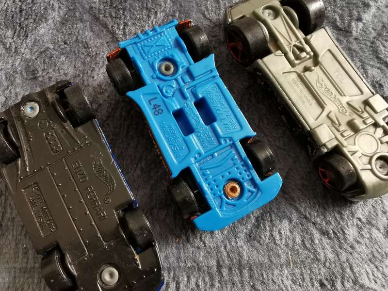 Lot of 3 Hot Wheels