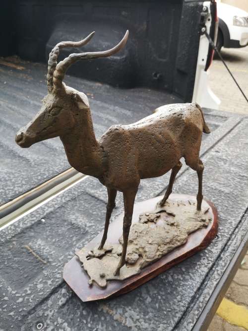 Jo Roos, South African (1926-2010) Bronze