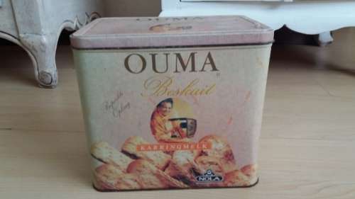 Ouma Rusks Tin (Empty)