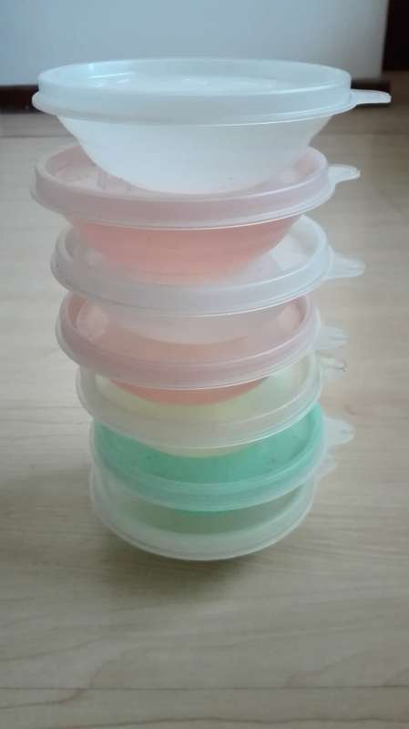 Small Round Lidded Tupperware Containers