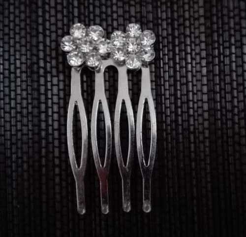 Set of 6 Small Pretty Hair Clips