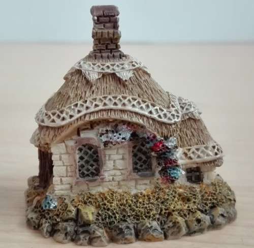 Miniature Cottage Ornament