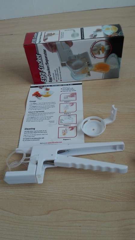 Egg Cracker / Egg White Separator