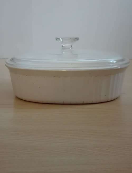 Corningware Lidded Oven Dish (Made in USA)