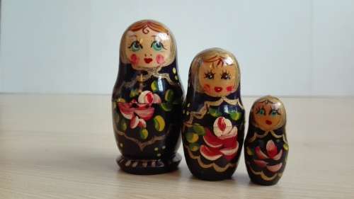 Set of 3 Small Kabushka Dolls