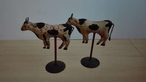Rustic Metal Cow Ornaments