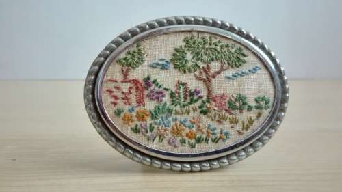 Miniature Embroidery Display - 10cm x 8cm