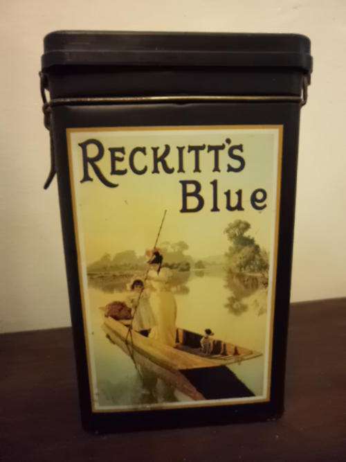 Reckitts Blue Tin