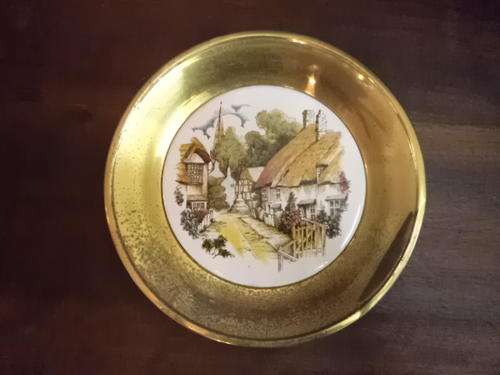Hanging Plate