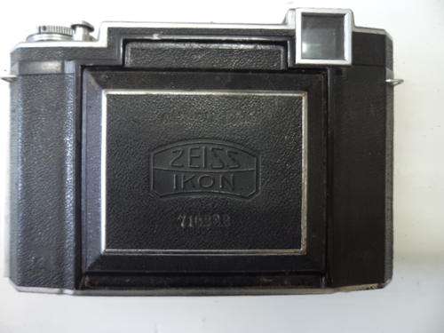 Old Zeiss Ikon Camera