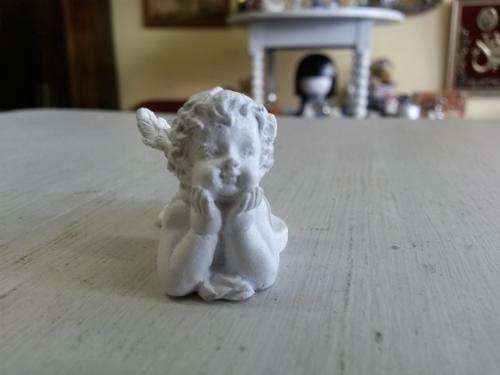 Miniature Angel Figurines