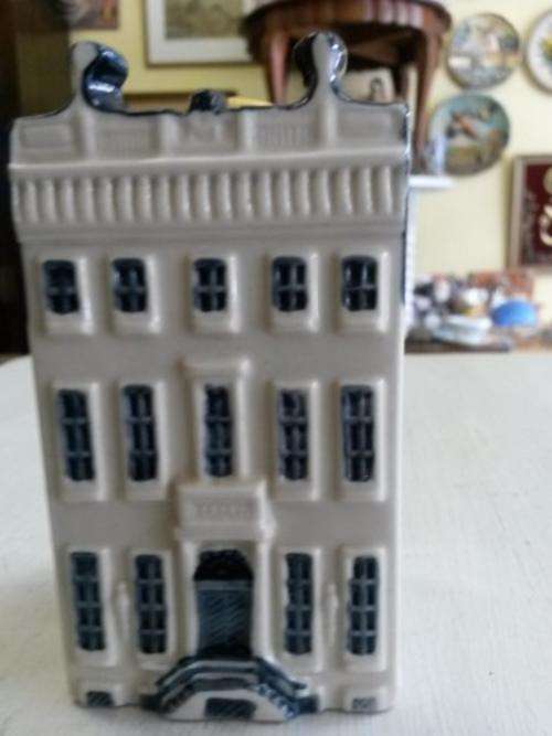 Blue Delft`s Made for KLM by Bols House No. 83