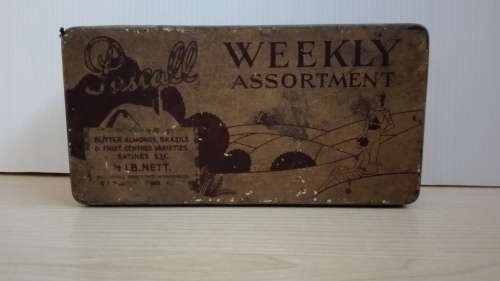 Rustic Vintage Pascall Weekly Assortment Tin