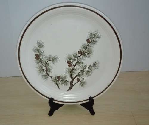Vintage La Marguerite Select Pine Stoneware Plate - Made in Japan