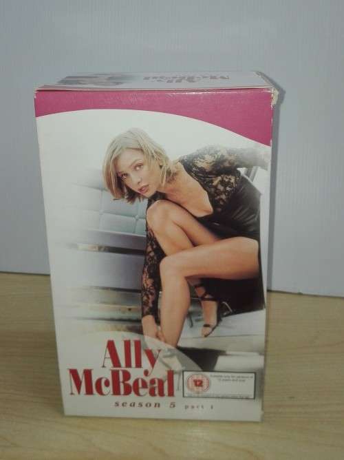 Ally McBeal - Season 5 Part 1 (VHS)