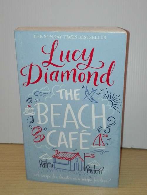 The Beach Café by Lucy Diamond