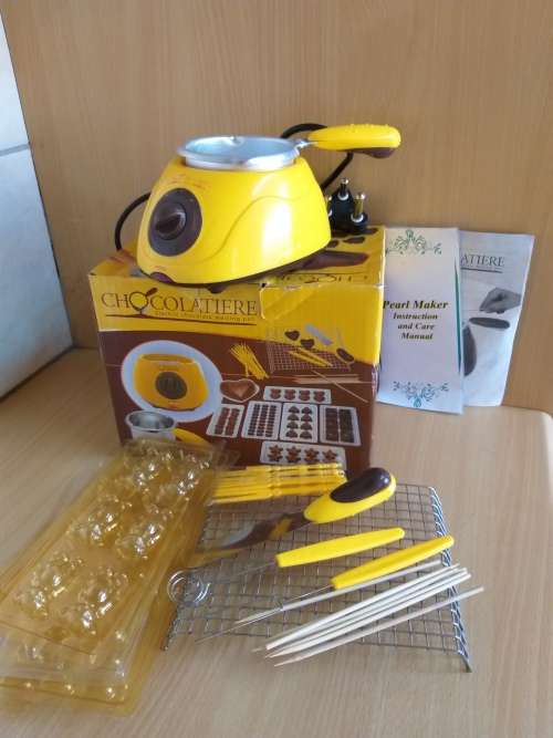 Chocolatiere Electric Chocolate Melting Pot