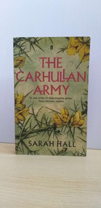 The Carhullan Army by Sarah Hall (Paperback)