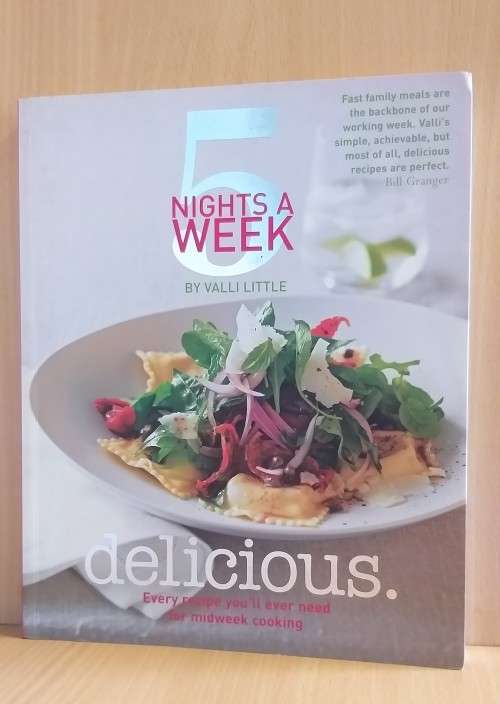 Delicious 5 Nights a Week by Valli Little (Paperback)