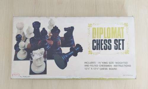 Diplomat Chess Set