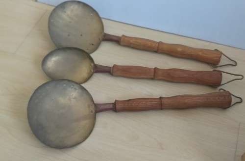Set of 3 Large Wall Hanging Brass/Wooden Spoons