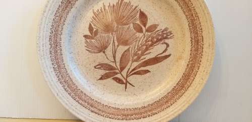 Homespun Churchill Stonecast Range Plates (Cottonwood) Made in England - width 24cm