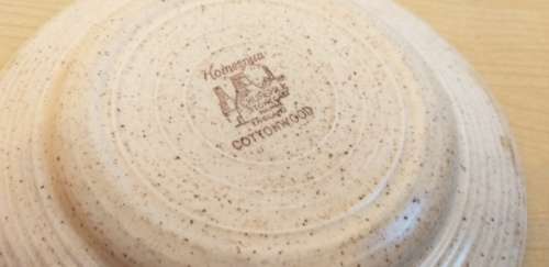 Homespun Churchill Stonecast Range Plates (Cottonwood) Made in England - width 17cm