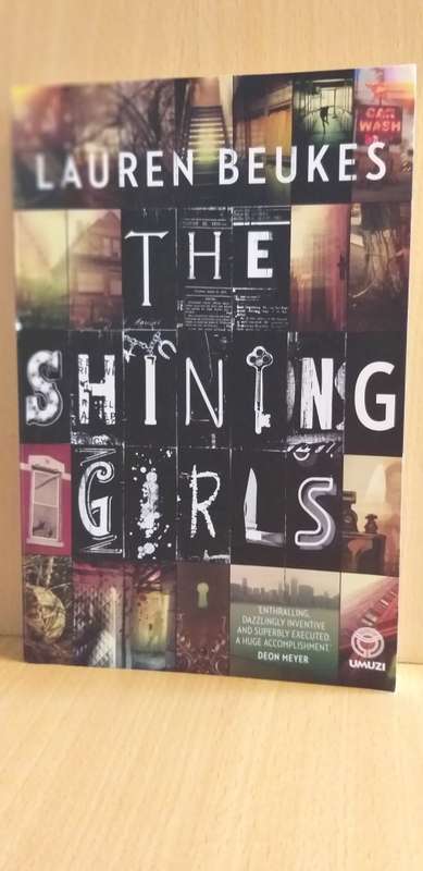 The Shining Girls by Lauren Beukes (Paperback)
